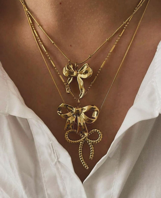 Bow Necklace A