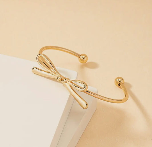 Bow cuff bangle