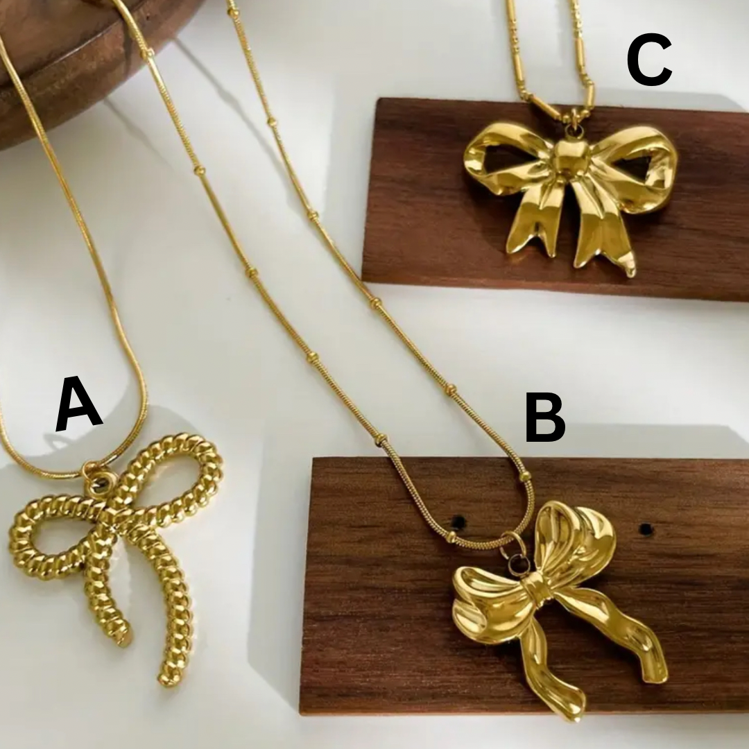 Bow Necklace A