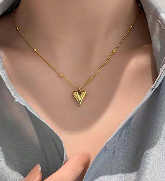 Chunky heart necklace