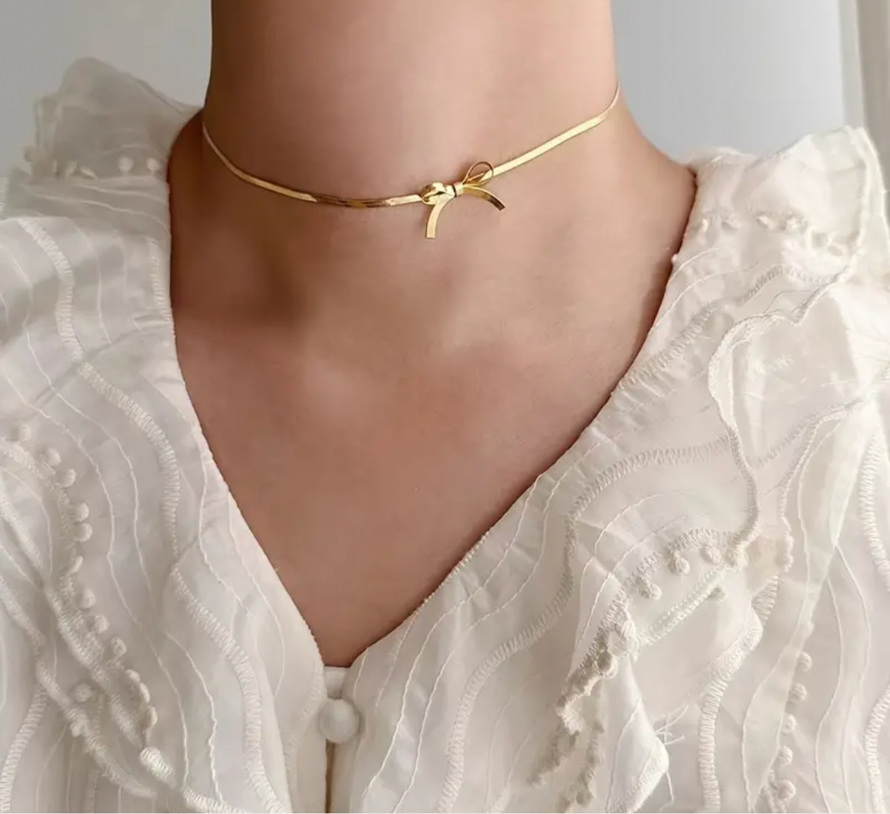 Bow choker