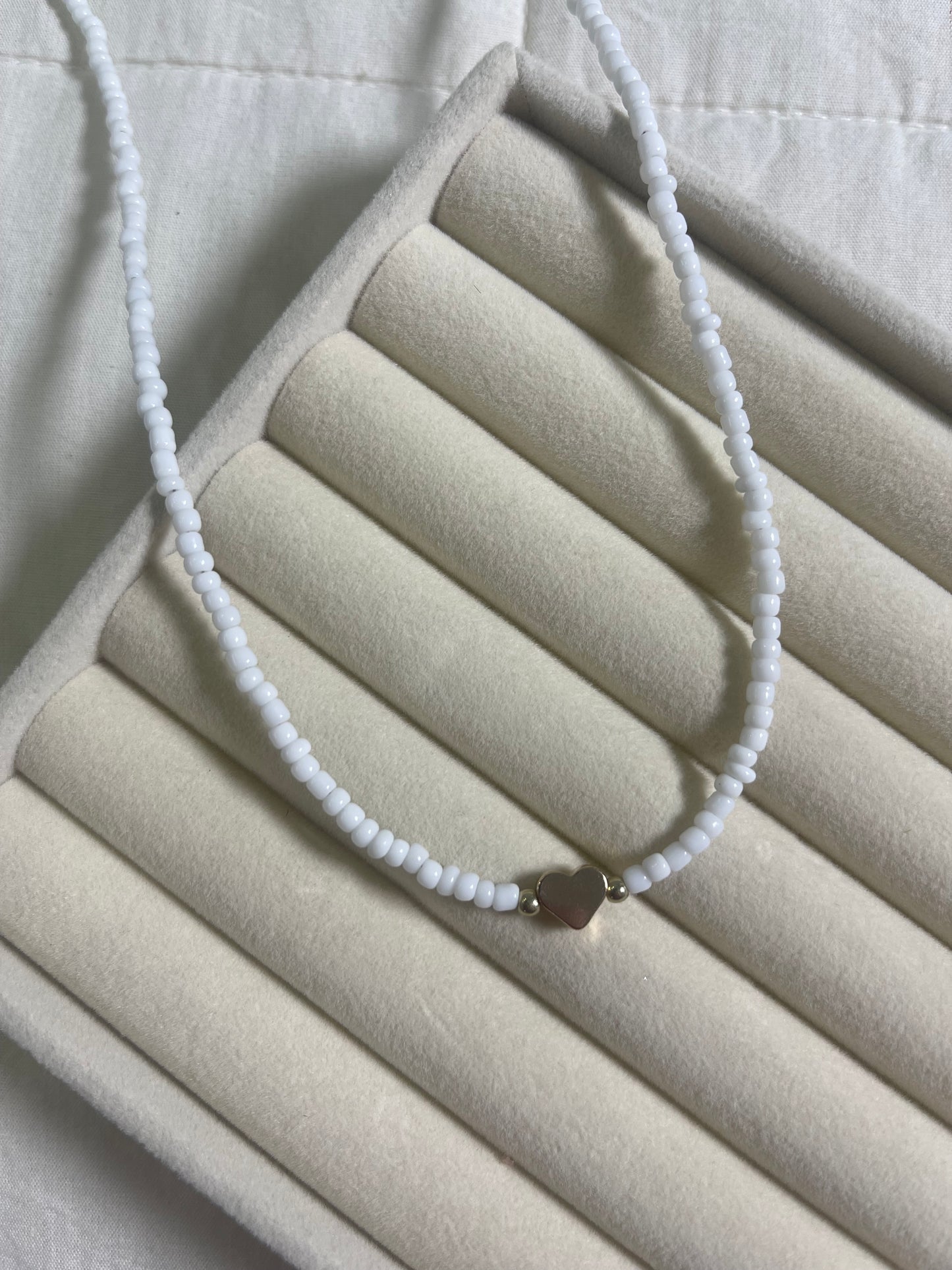 Heart pearl necklace